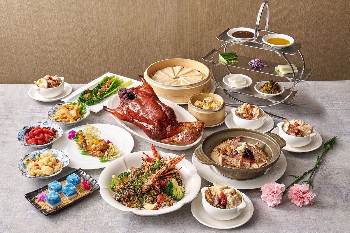 粵亮廣式料理母親節推出「四人鴨合宴」桌菜，售價6,999元。(圖 六福旅遊集團提供)