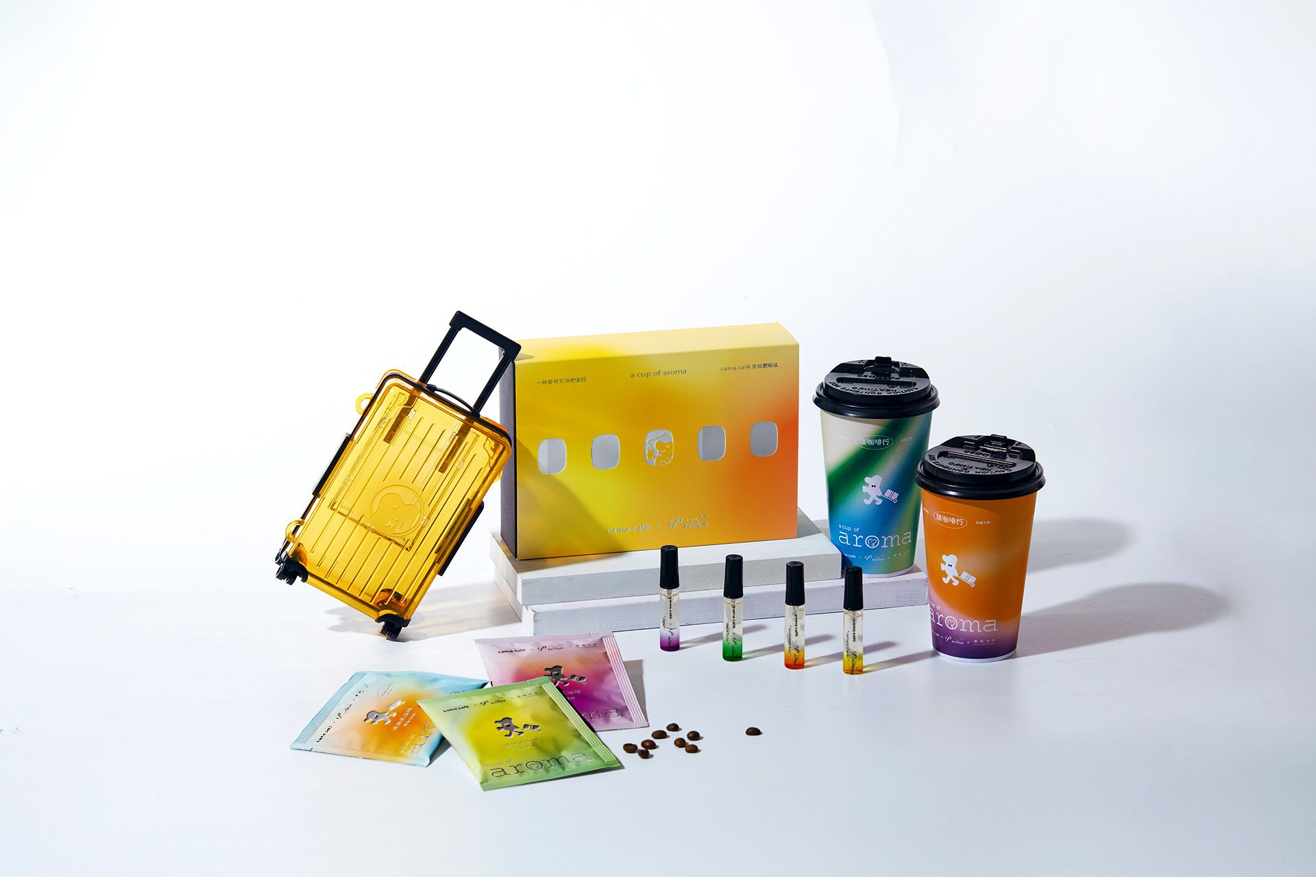 Cama旅咖啡行主題季，攜手跨領域品牌，聯名推出豐富周邊商品。