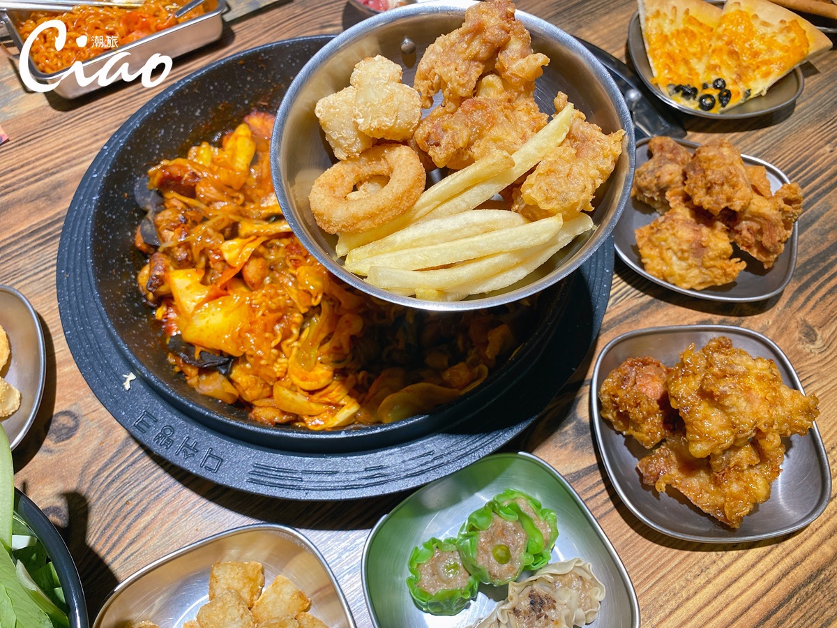 甩鍋雞볶찜韓式炒雞吃到飽