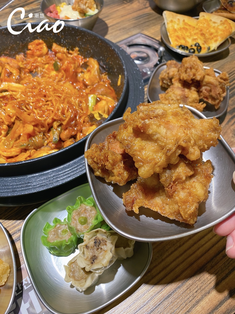 甩鍋雞볶찜韓式炒雞吃到飽